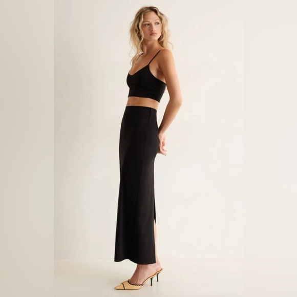 Arya sculpt maxi skirt - Picture 1 of 3